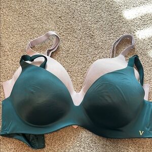 Victoria's Secret Teal and Light Pink Bra Perfect Shape Bundle